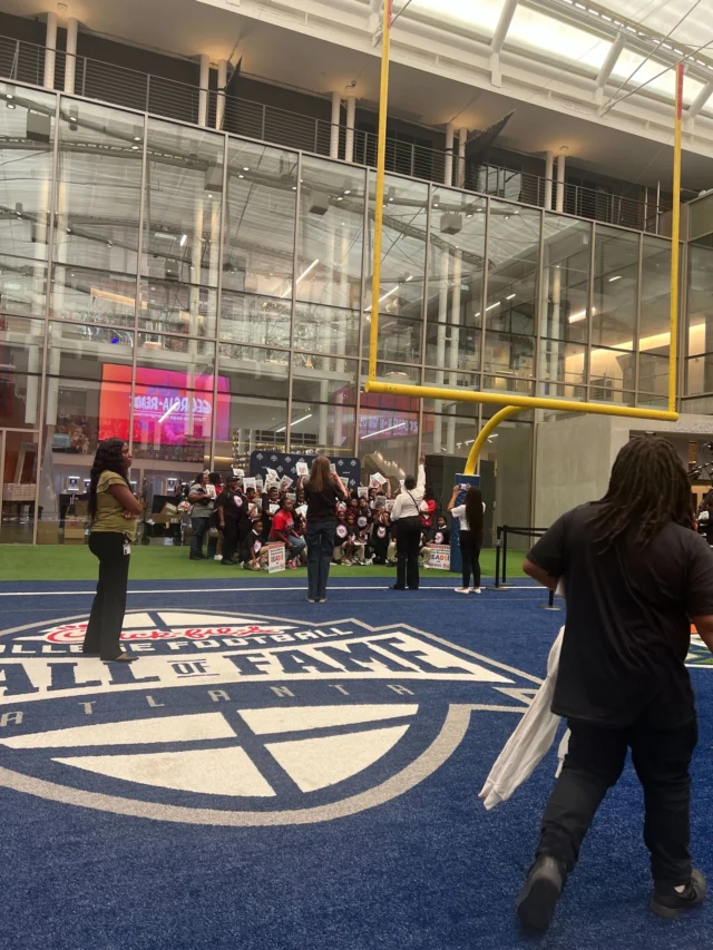 T/K was proud to support client @georgia__reads at Georgia Reads Day! 📚 Hosted by the Georgia Council on Literacy and Georgia Reads Coach @readwithmalcolm, the event brought together hundreds of Georgia students at the College Football Hall of Fame for a fun-filled celebration of books and literacy. 

Highlights included reading rally exercises, story time on the field, and even a magician, making it a magical day for students and book lovers alike!